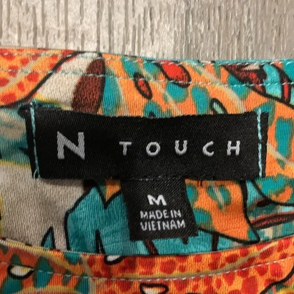 N Touch Medium Tropical Paradise Collection Blouse - Picture 5 of 7